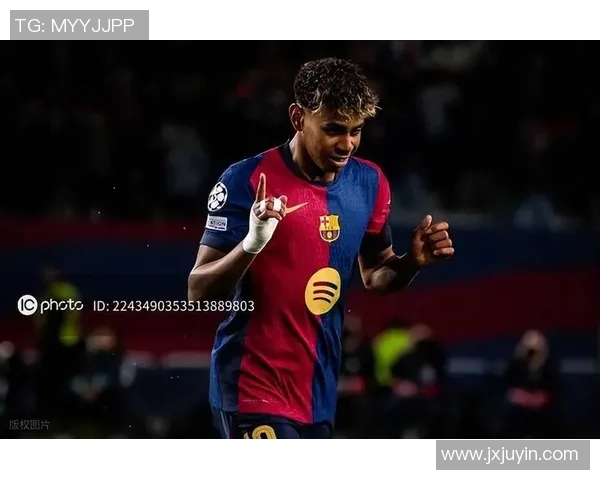 足球世界第一高薪球员背后的故事与影响力解析 足球世界第一高薪球员背后的故事与影响力解析